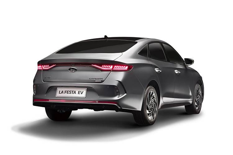 Hyundai Lafesta EV / خودروی الکتریکی هیوندای لافستا