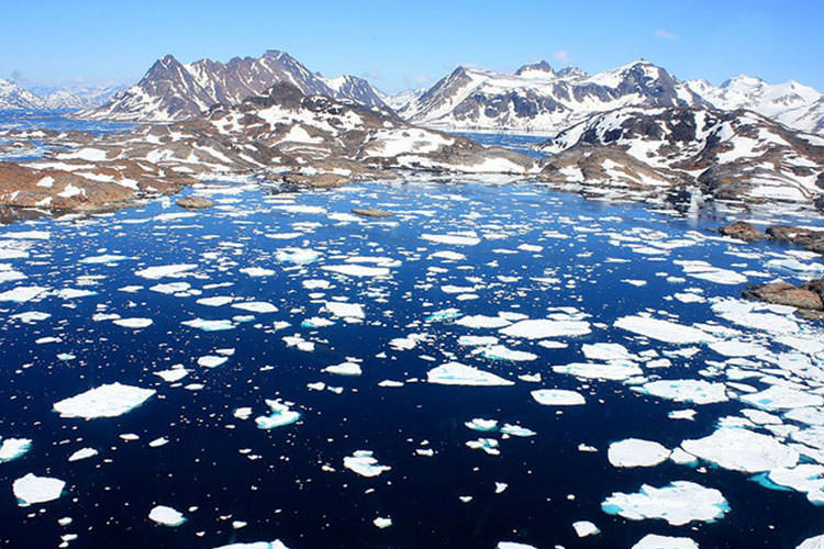 ذوب شدن یخسار گرینلند در اثر بارش باران