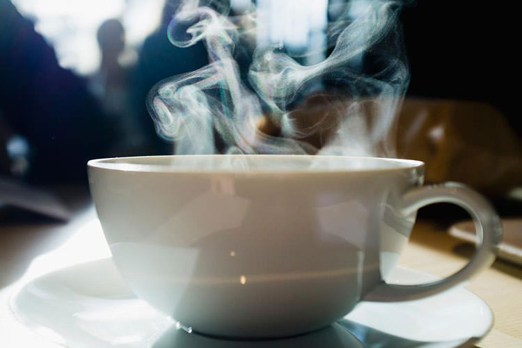 چای داغ خطر ابتلا به سرطان را افزایش می‌دهد