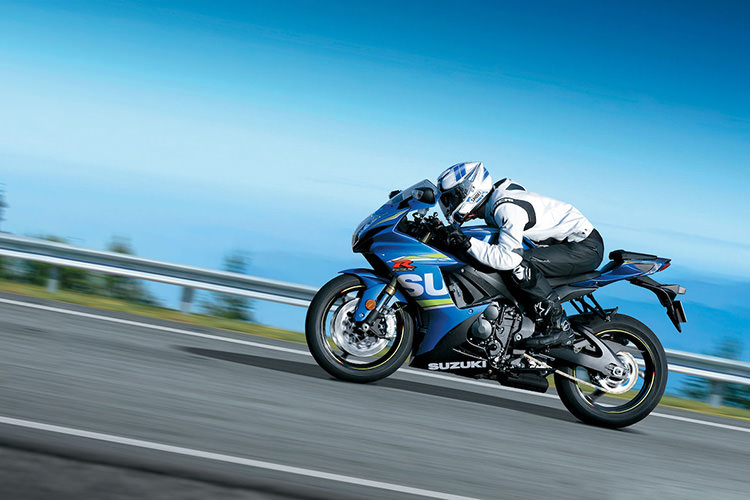 پتنت ایمنی سوزوکی به بیشتر دیده‌شدن موتورسیکلت‌ در جاده کمک می‌کند