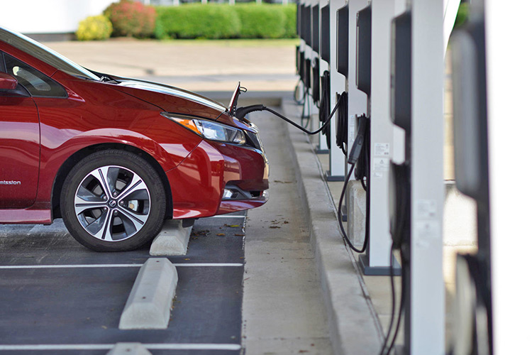 امکان جست‌وجوی ایستگاه‌های شارژ خودرو الکتریکی به گوگل مپ اضافه شد