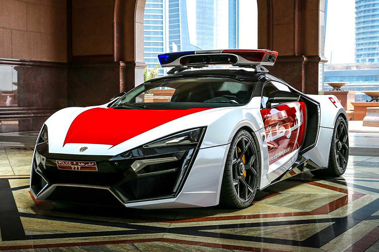 لایکان هایپراسپرت به ناوگان پلیس دوبی اضافه شد