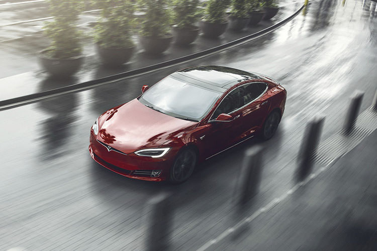 Tesla Model S / تسلا مدل اس