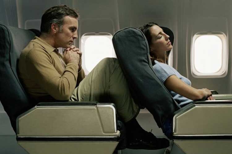 ترفند ایرلاین‌ ها برای افزایش صندلی در هواپیما چیست؟