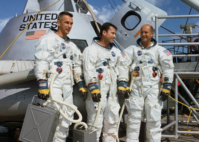 فضانوردان آپولو 10