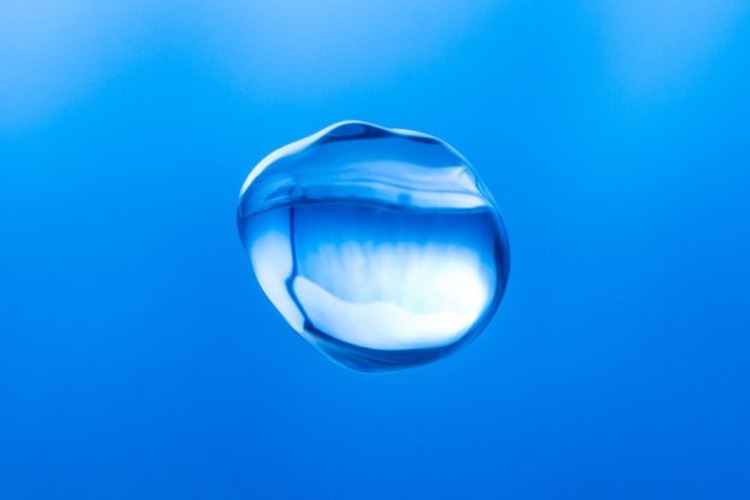 دانشمندان به فرمولی ساده درباره ماهیت قطره‌های آب پی بردند