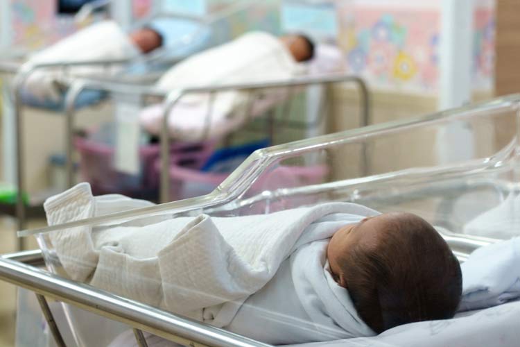سومین نوزاد اصلاح ژنتیکی‌شده احتمالا به دنیا آمده است