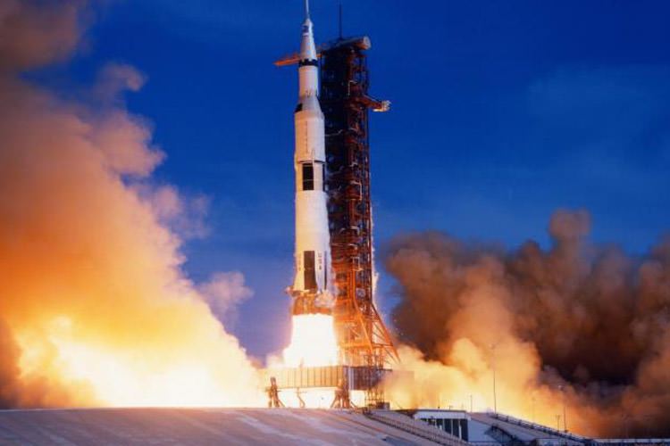 ناسا امروز می‌تواند جایگزینی برای راکت مشهور ساترن 5 بسازد؟