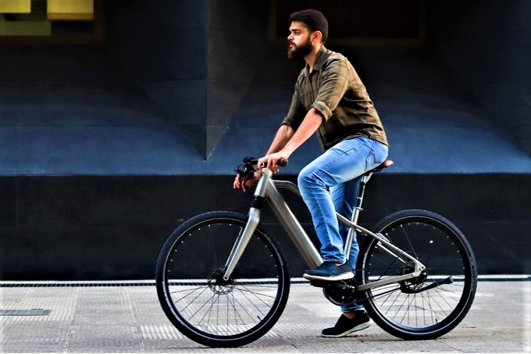 دوچرخه برقی Calamus One با تجهیزات ایمنی و رفاهی جذاب معرفی شد