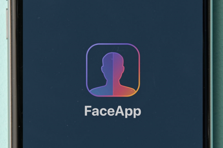 فیس اپ / FaceApp