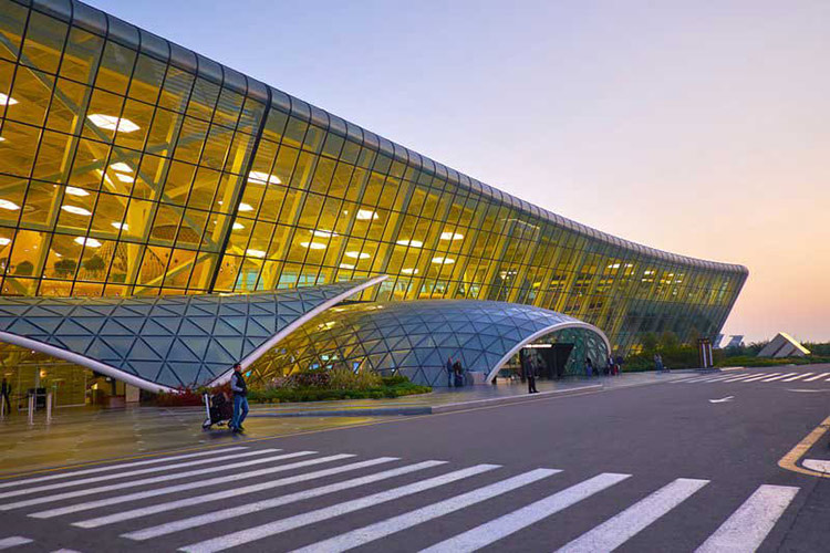 فرودگاه بین‌ المللی حیدر علی اف زیباترین فرودگاه‌های جهان