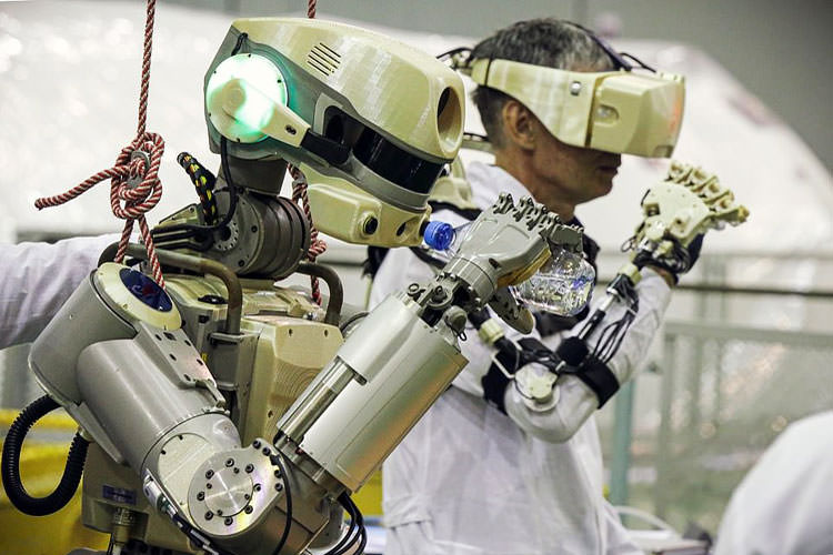 FEDOR، ربات انسان‌‌نمای روسیه آماده اعزام به ایستگاه فضایی بین‌‌المللی است
