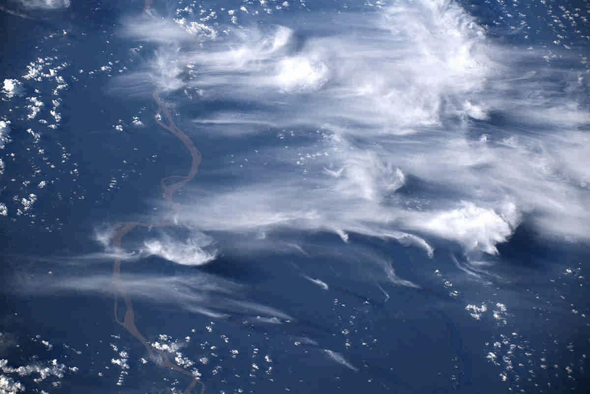 ابرهای دود بر فراز جنگل‌های آمازون