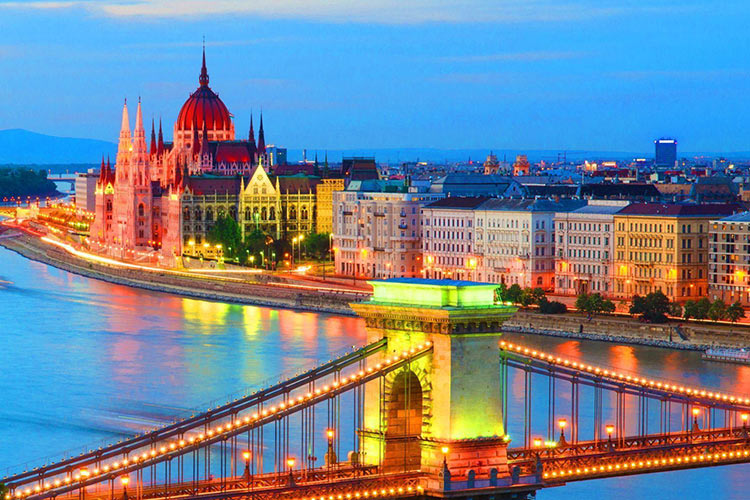 راهنمای سفر به بوداپست؛ شهر موزه‌های خاص