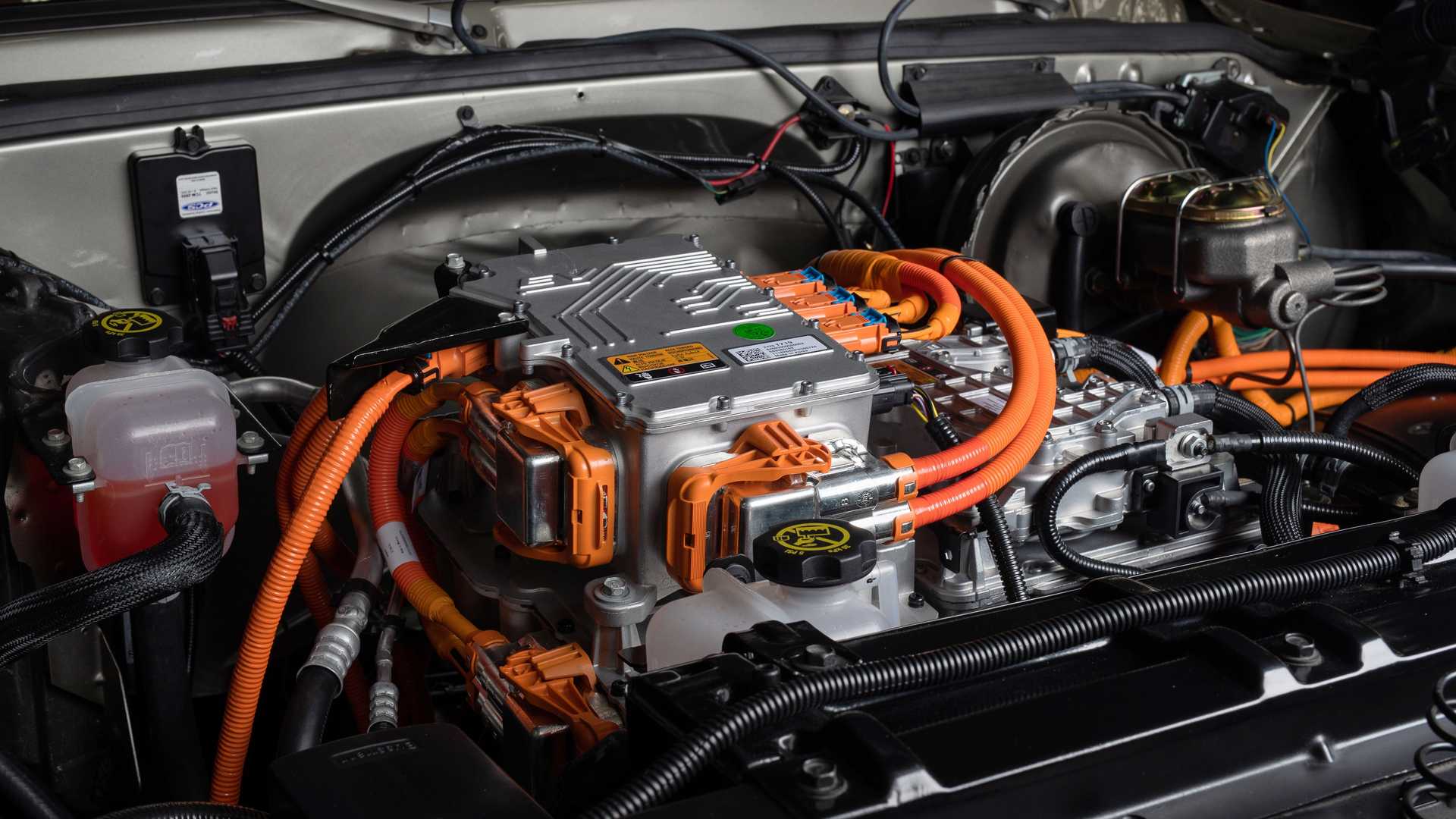 Chevy K5 Blazer  EV Conversion شورولت بلیزر برقی