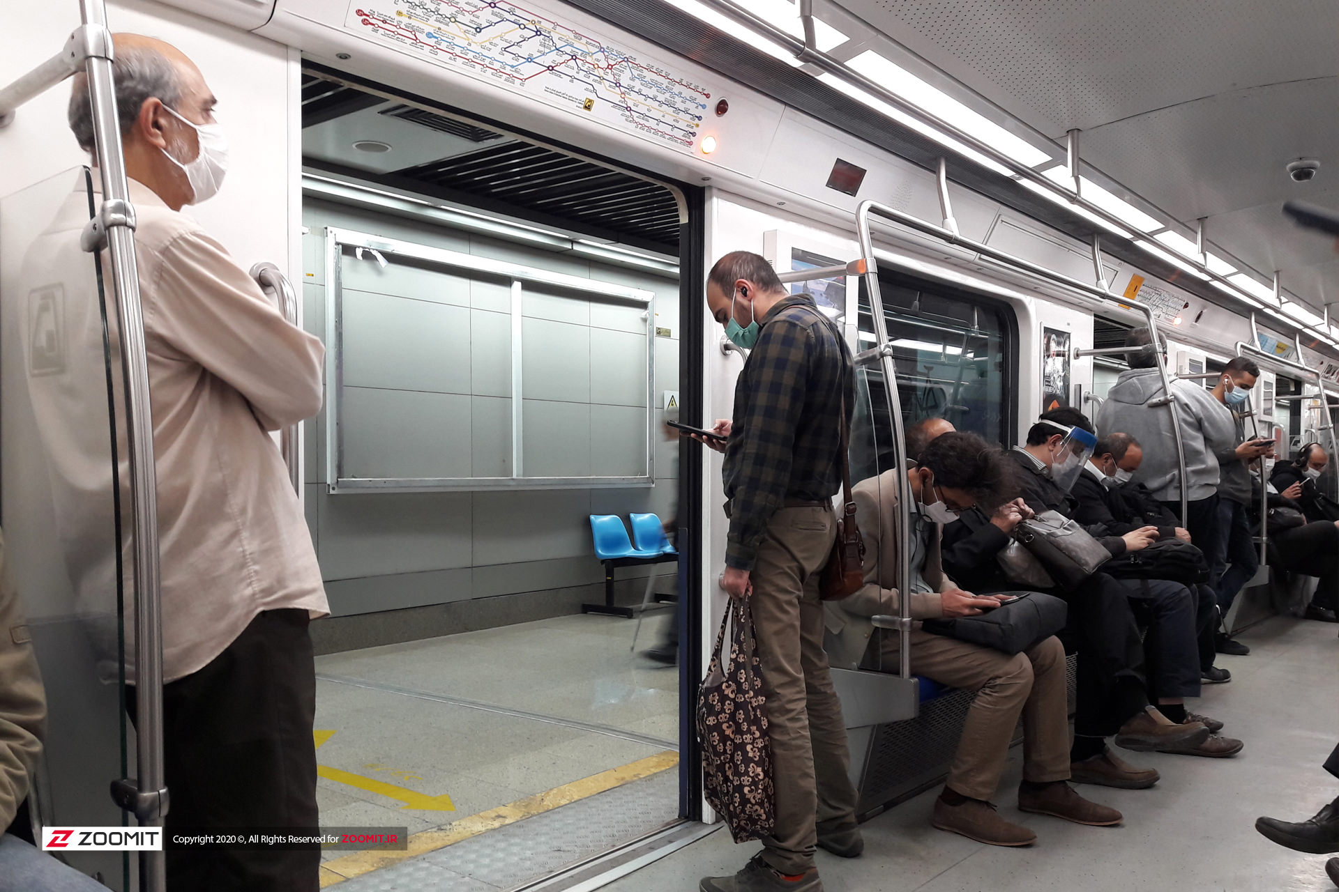 وزارت بهداشت: سوار مترو و اتوبوس شلوغ نشوید