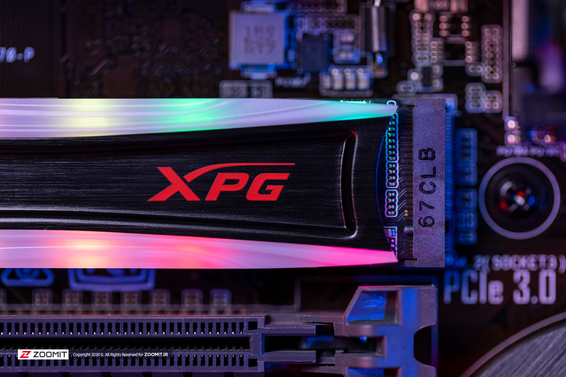 لوگو XPG روی حافظه اس اس دی S40G به همراه RGB