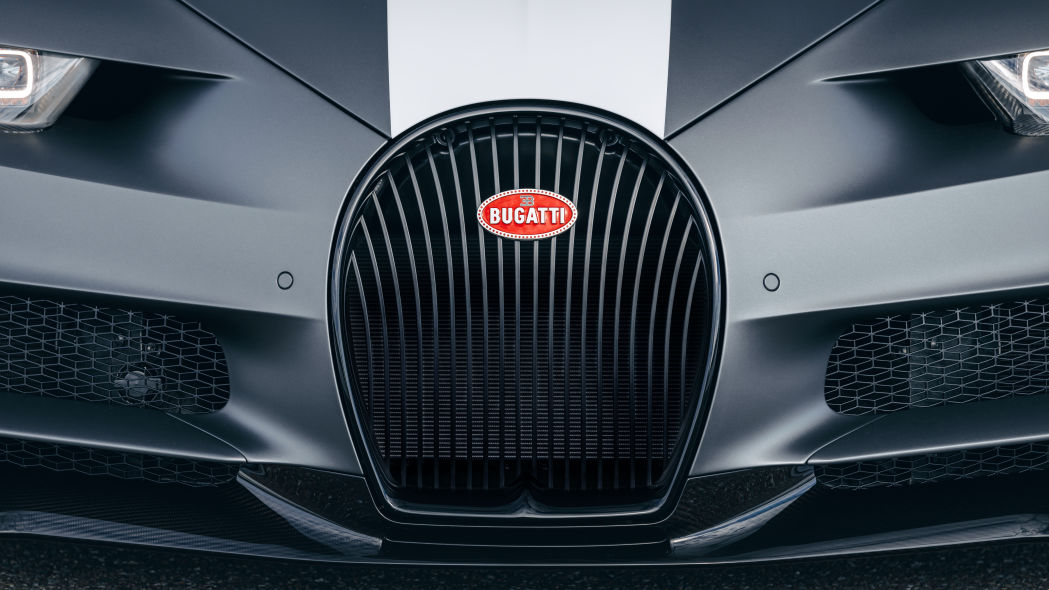 Bugatti Chiron Sport Les Legendes du Ciel  بوگاتی شیرون افسانه بهشت