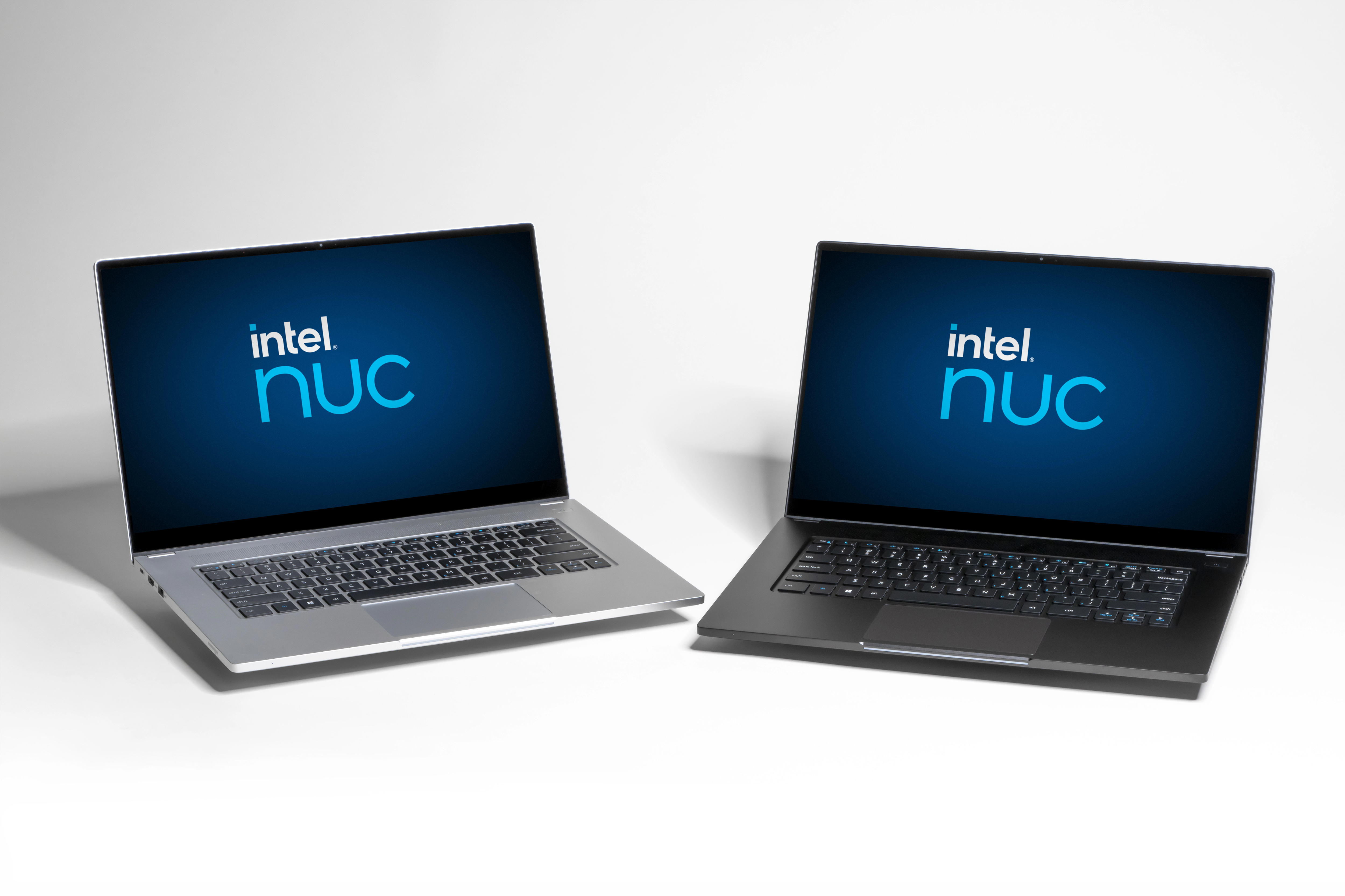 اینتل لپ تاپ NUC M15 را معرفی کرد