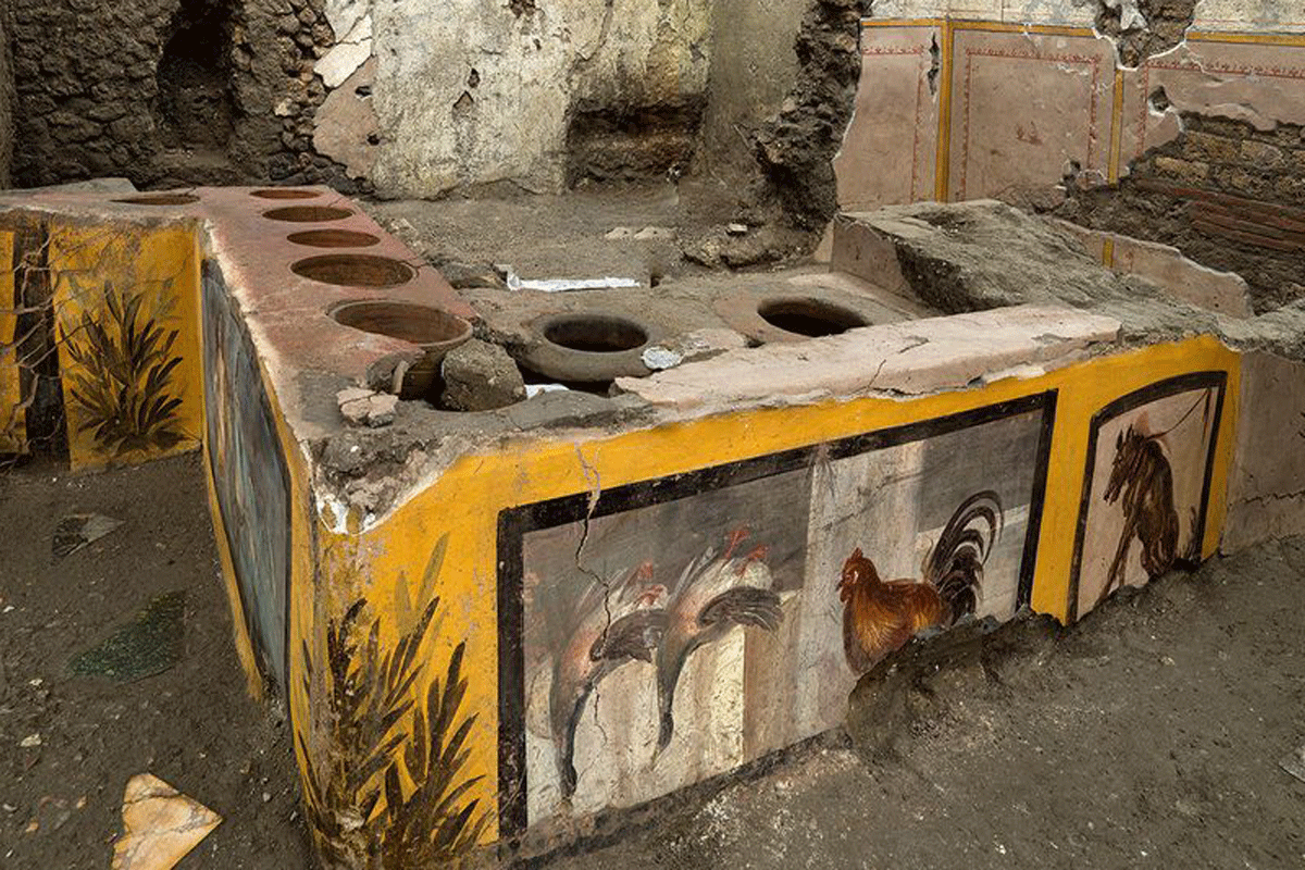 کشف غذافروشی رومی در ویرانه‌های پمپئی