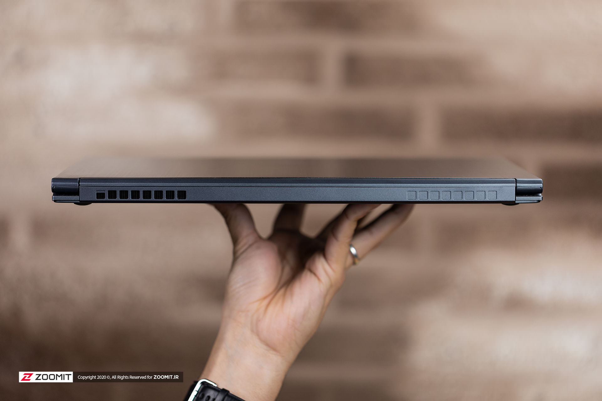 دریچه هوای لپتاپ MSI Modern 14