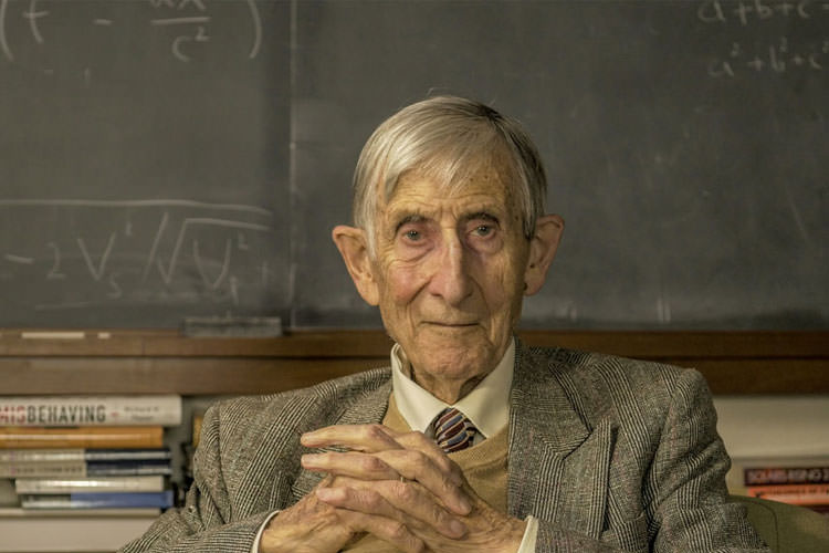 فریمن دایسون، فیزیکدان کوانتومی مشهور، در ۹۶ سالگی درگذشت