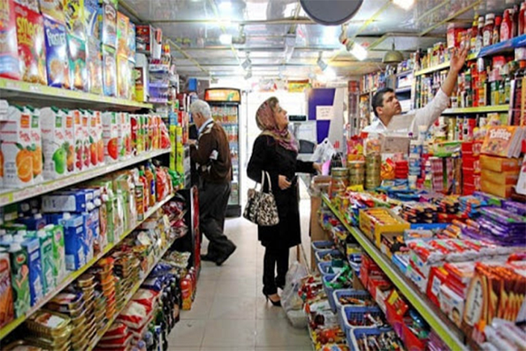 بیمارستان‌ها، پمپ‌بنزین‌ها و سوپرمارکت‌ها سه مرکز مهم پخش ویروس کرونا در ایران هستند