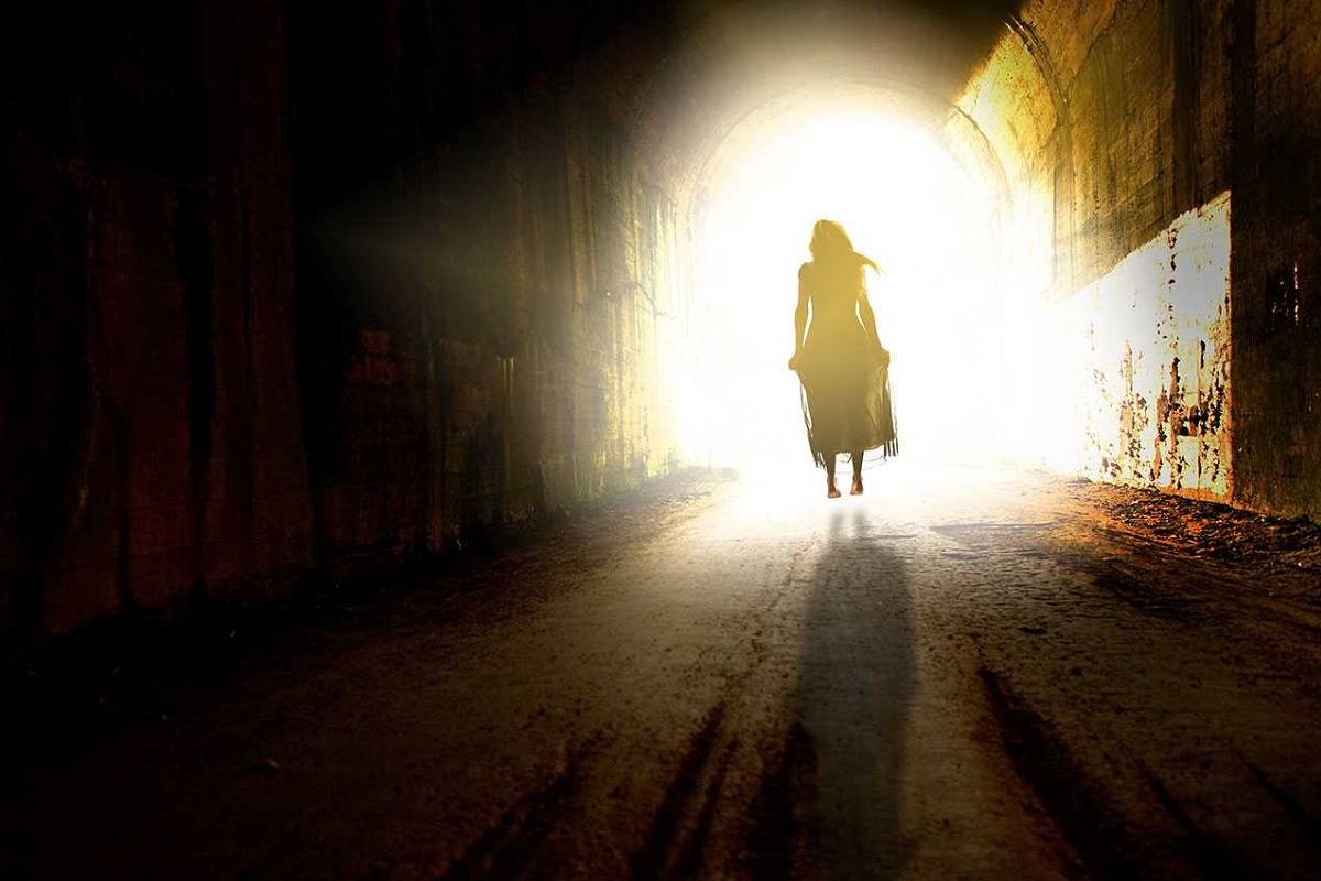 آنچه تجربیات نزدیک به مرگ درمورد مغز نشان میدهد