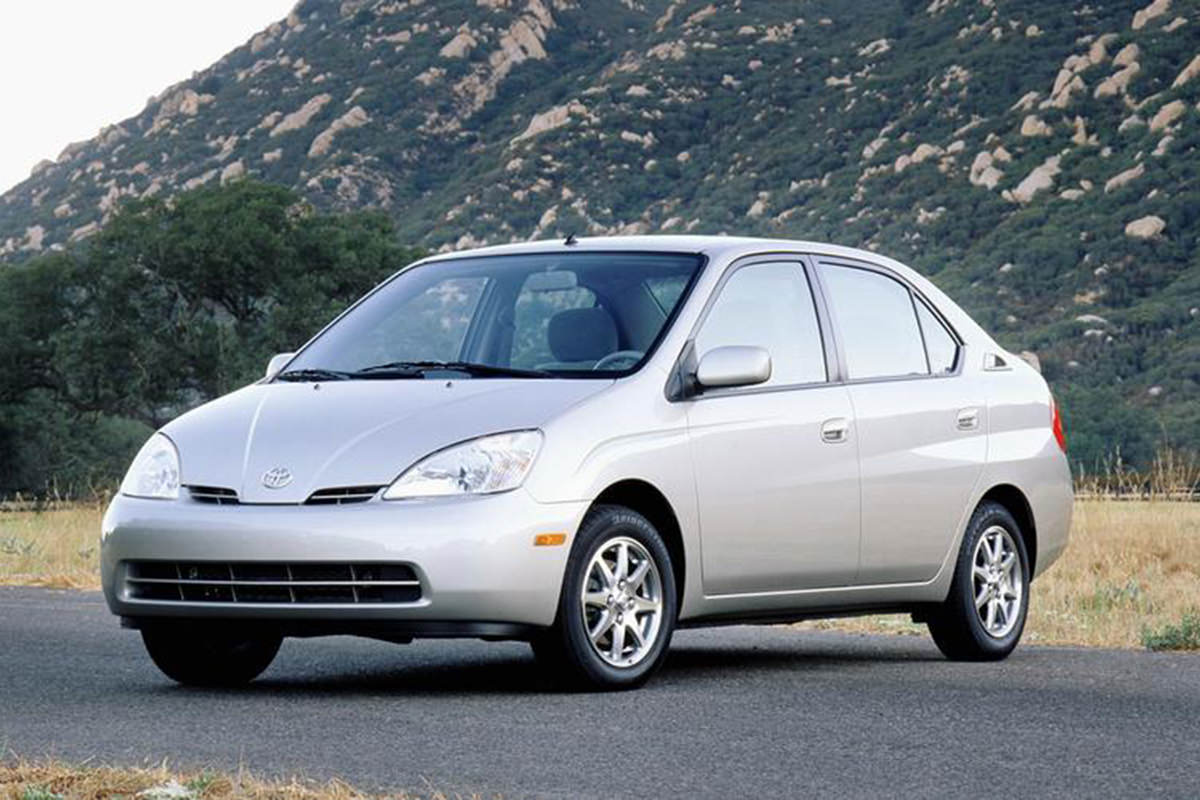 Toyota Prius / خودروسازان پیشگام فناوری