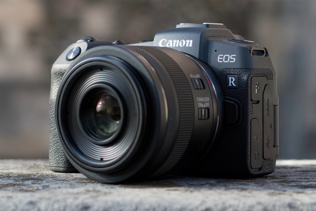 دوربین ای او اس آر کانن / Canon EOS R