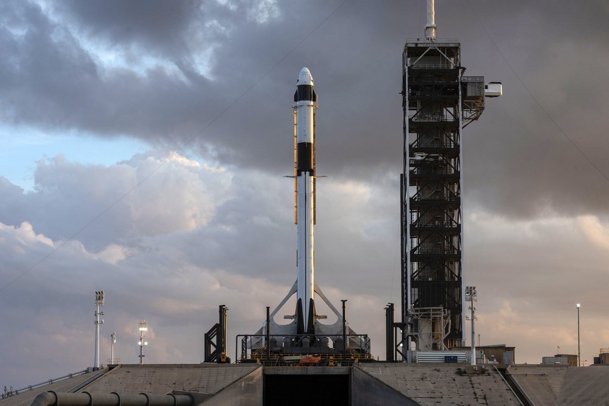 فالکون 9 اسپیس ایکس / SpaceX Falcon 9