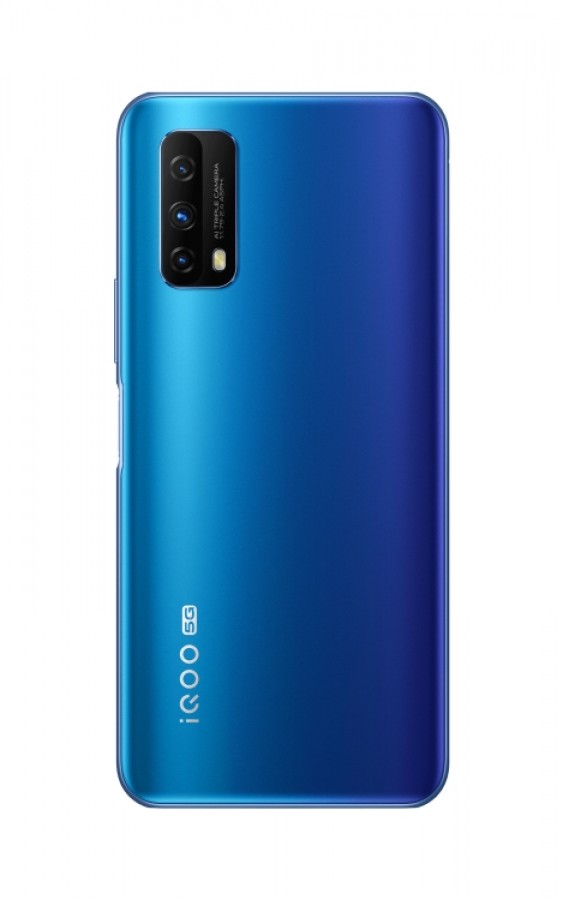 گوشی vivo iQOO Z1x 5G با رنگ آبی