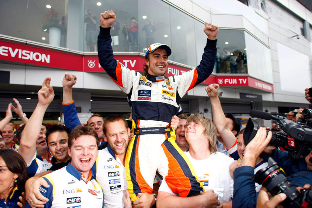 فرناندو آلونسو / Fernando Alonso راننده سابق تیم فرمول یک / formula one رنو / renault فرانسه