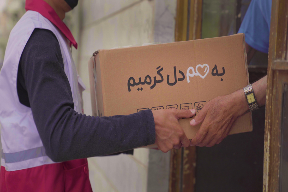 بستههای حمایتی اسنپ، کاله و هلال احمر به آسیبدیدگان کرونا