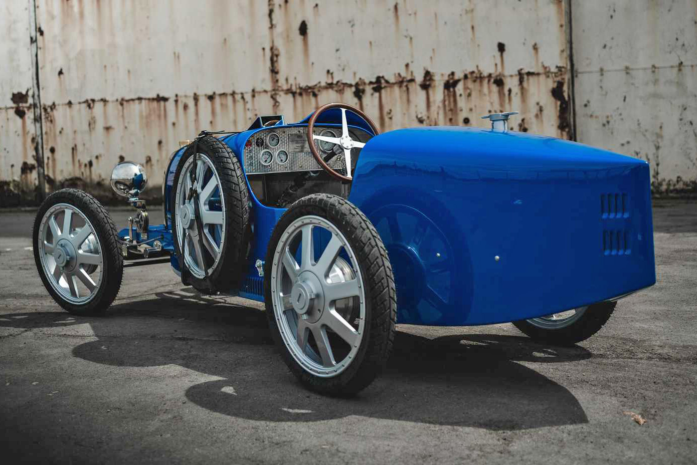 Bugatti Baby II بچه بوگاتی 2020 نمای پشت