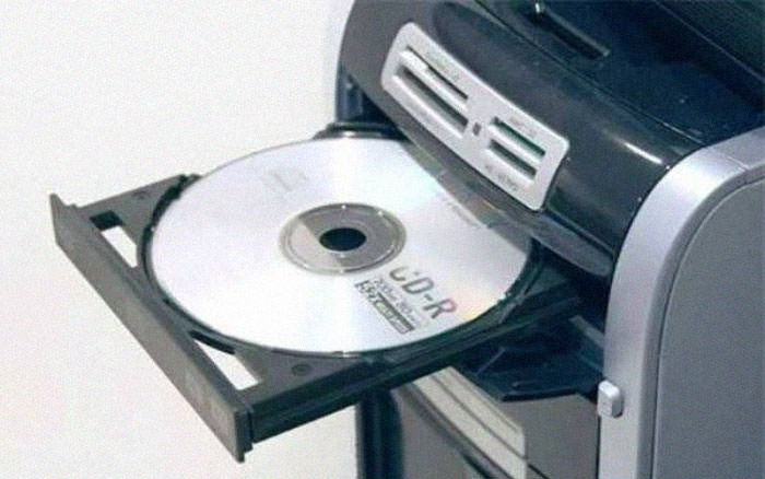 Bir kompakt disk veya CD yazın