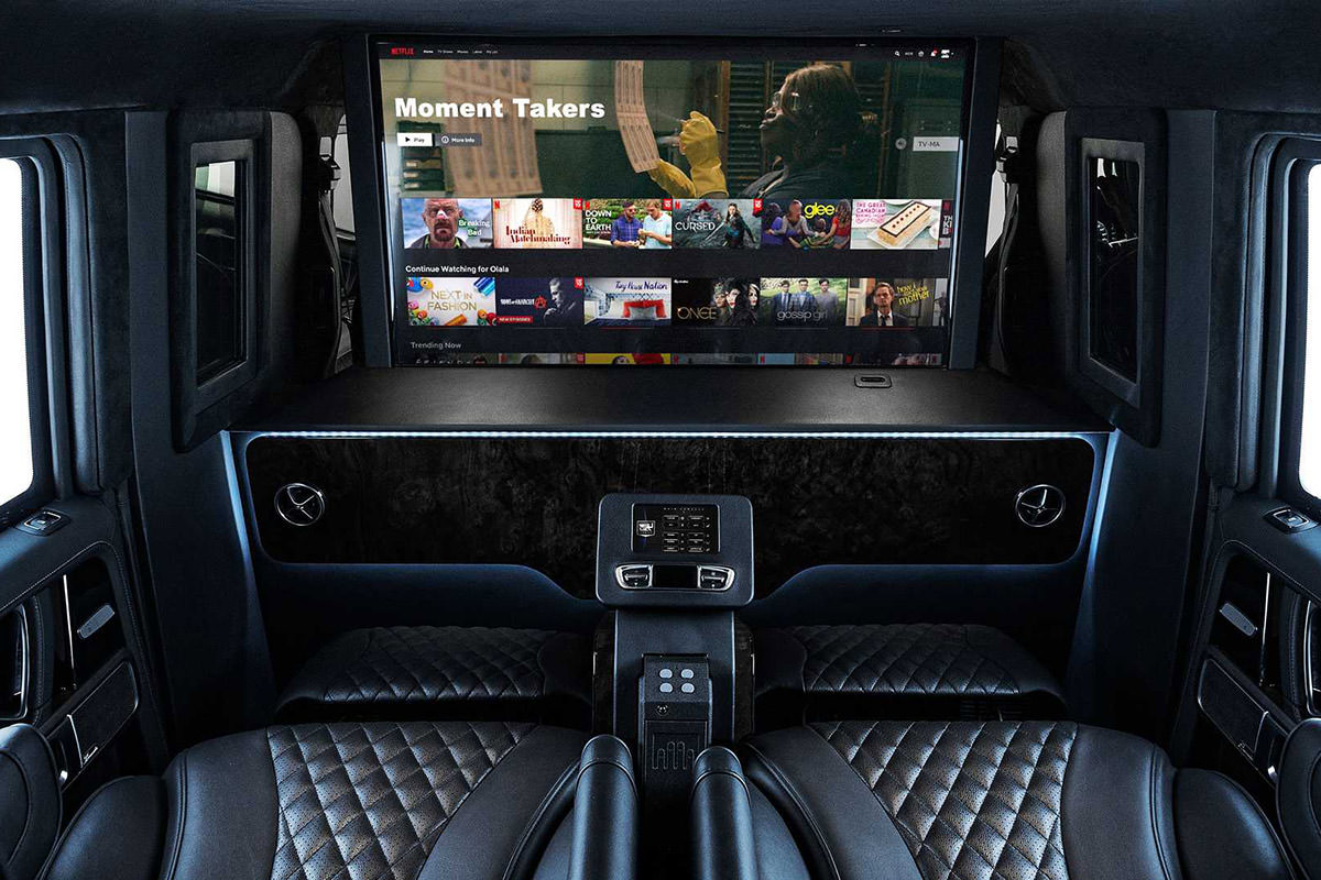 کابین خودرو شاسی بلند زرهی لیموزین اینکاس مرسدس ای ام جی / Inkas limousine Mercedes-AMG G63 مجهز به تلویزیون 4K