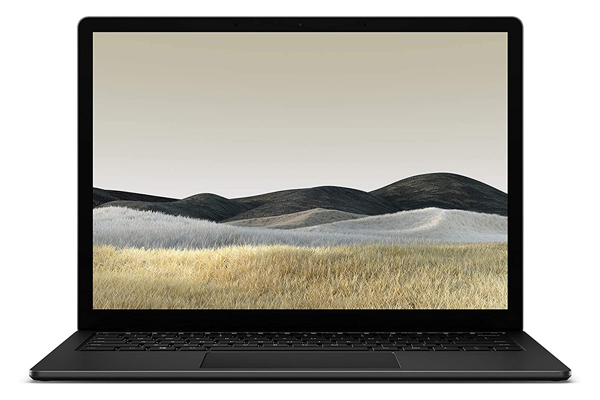 لپ تاپ مایکروسافت سرفیس 13 اینچی از نمای جلو