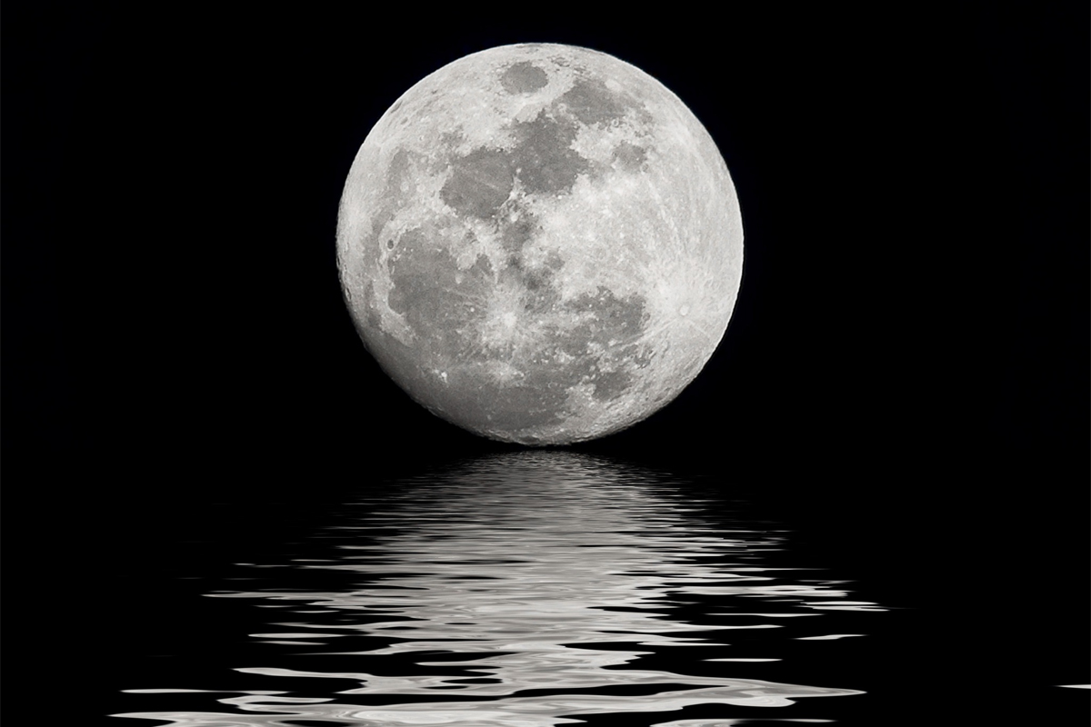 دانشمندان از ماه به‌عنوان آینه‌ برای جست‌وجوی حیات فرازمینی استفاده می‌کنند