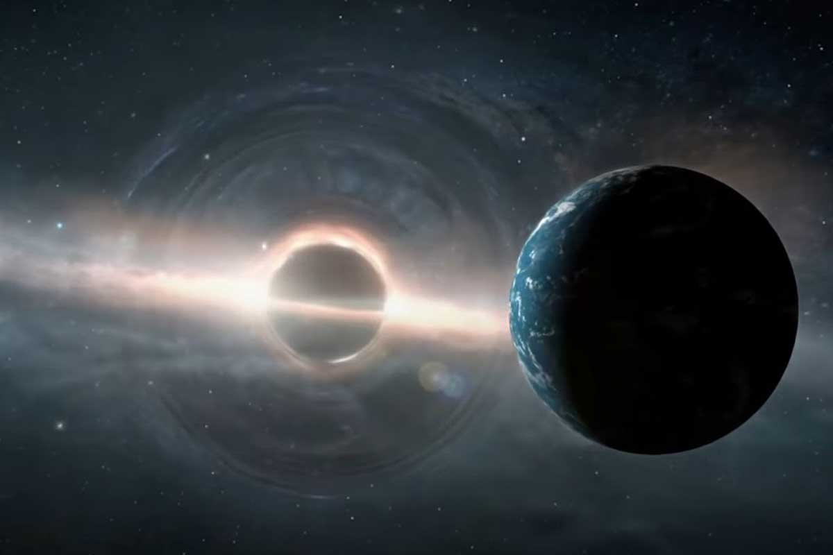 بلانت‌ها؛ سیاره‌هایی که در مدار سیاه چاله‌ها می‌چرخند