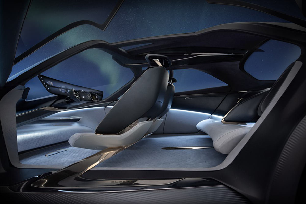 نمای داخل کابین کراس اور مفهومی و برقی بیوک الکترا / Buick Electra Concept 