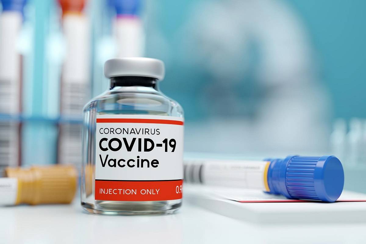 رئیس انجمن داروسازان: واکسن کرونا زودتر از یک سال دیگر به ایران نمی‌رسد