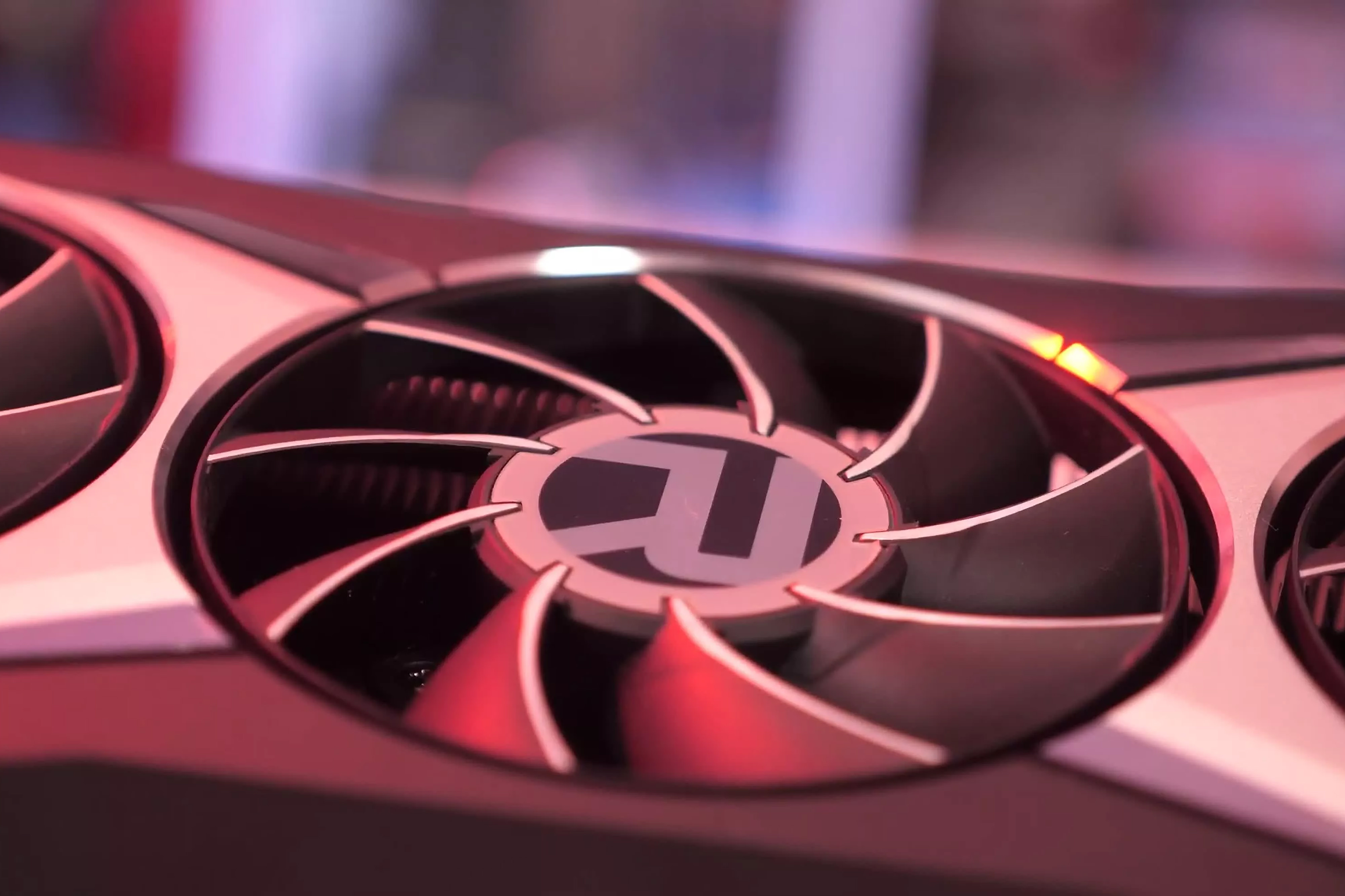 پتنت AMD به طراحی چیپلت در پردازنده های گرافیکی اشاره می‌کند