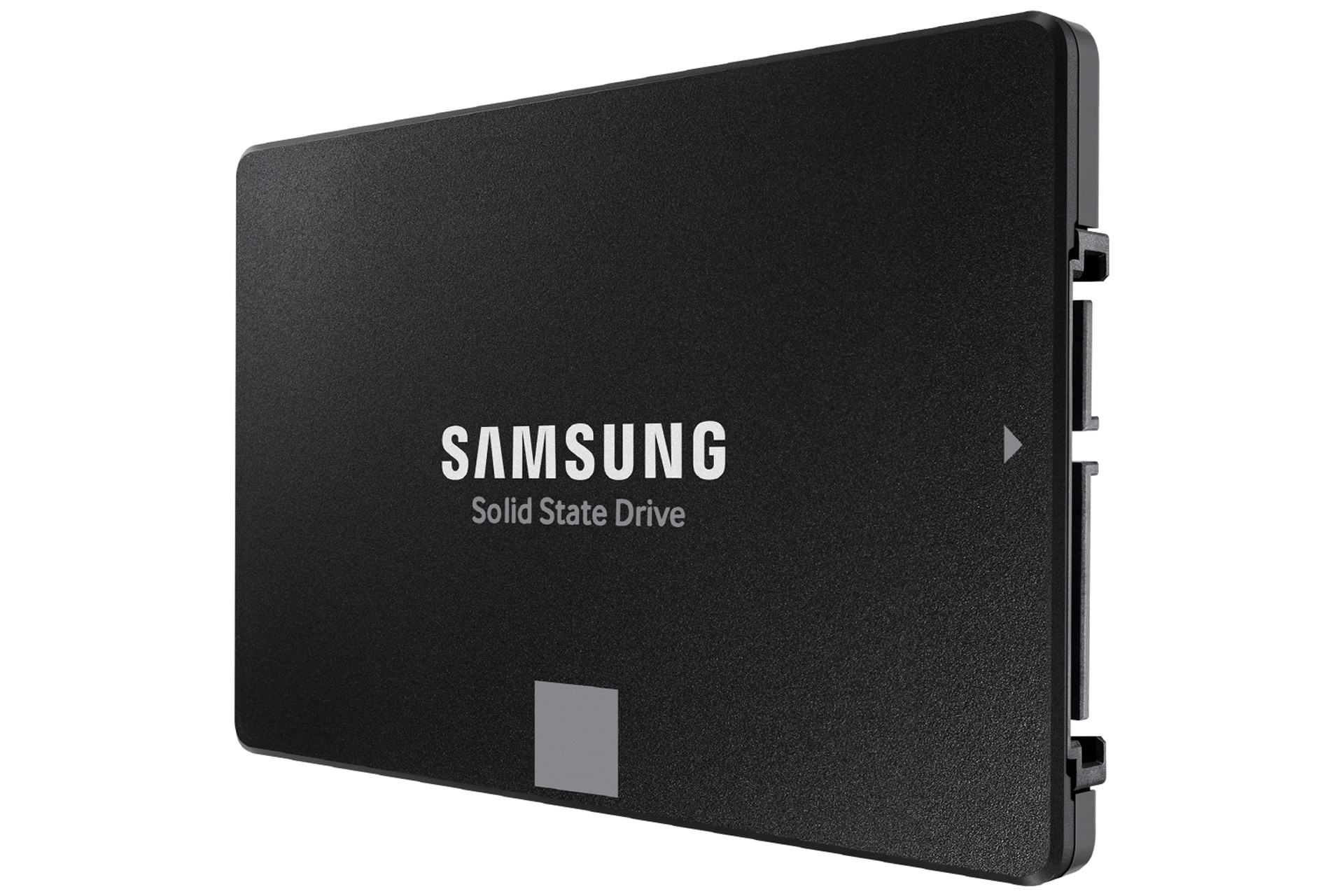 SSD سامسونگ Samsung 870 EVO از نمای جلو سه رخ رندر رسمی
