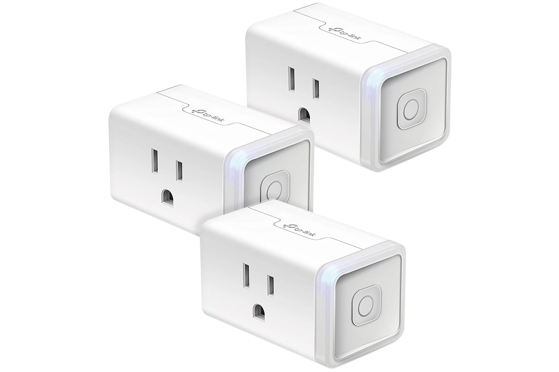 سه عدد  Kasa Smart Wi-Fi Outdoor Plug تی پی لینک از نمای سه رخ جلو