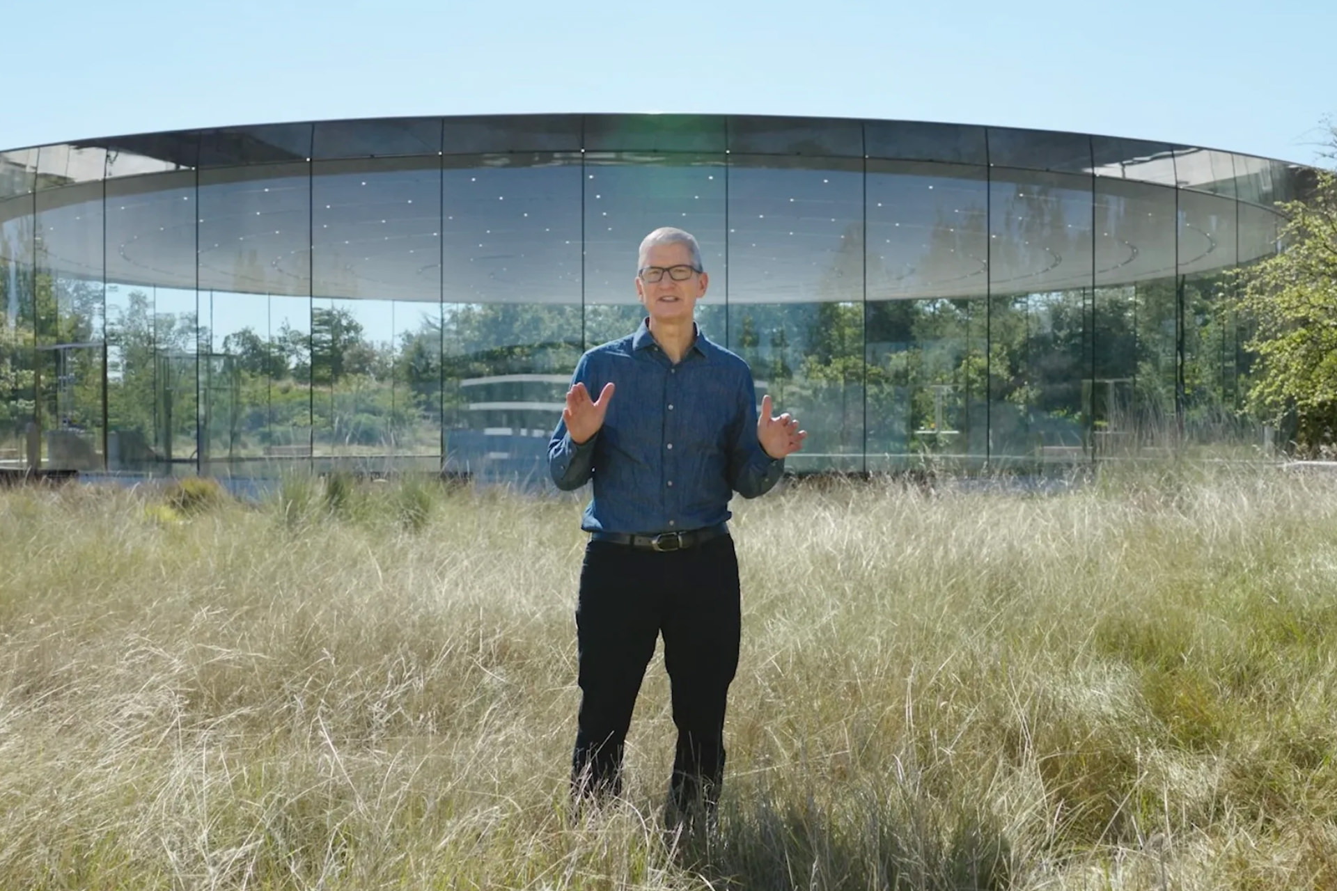 خلاصه رویداد معرفی مک بوک پروهای جدید اپل در ۱۳ دقیقه