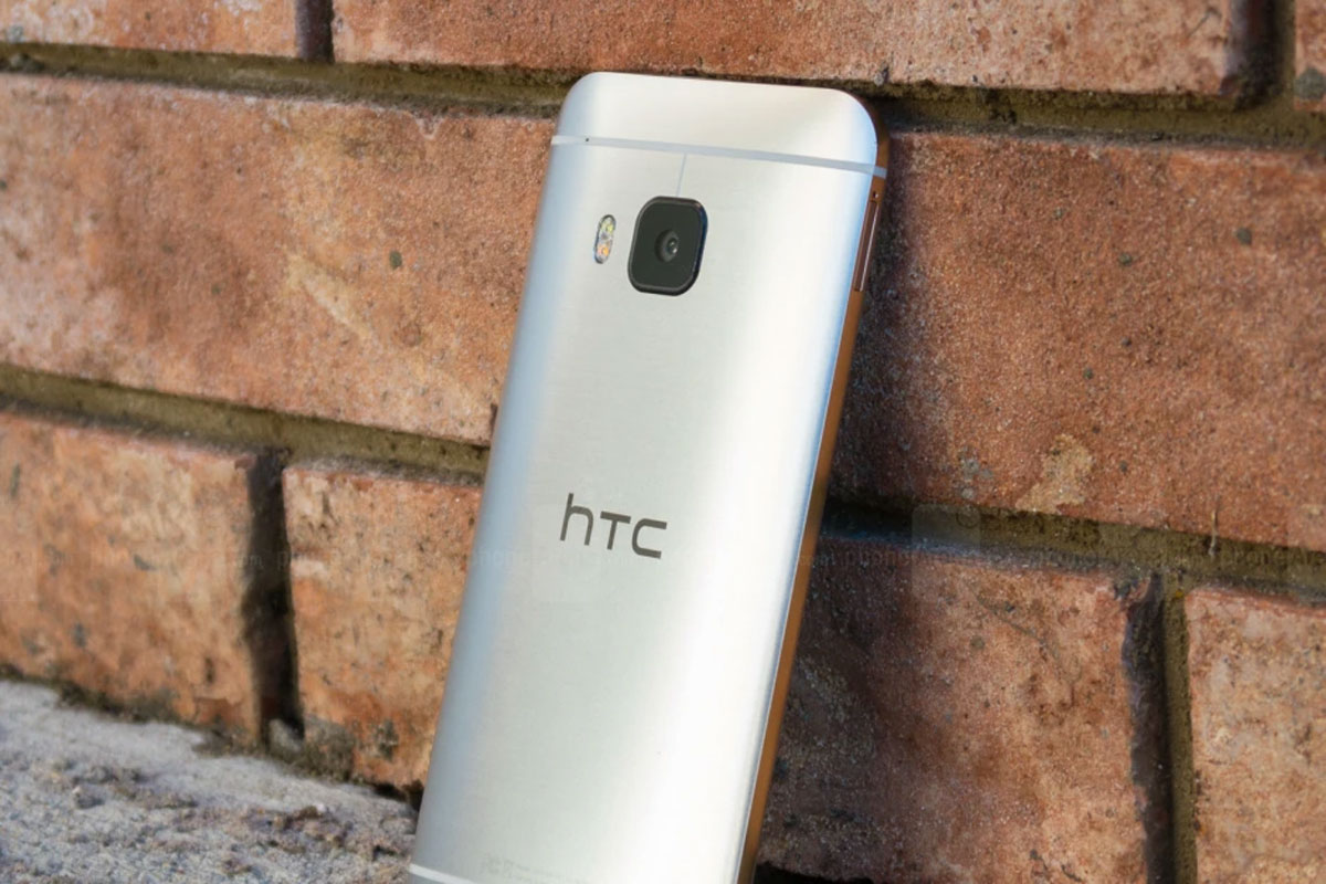 HTC پس از چند سال، در سهماههی اخیر با افزایش درآمد مواجه شد