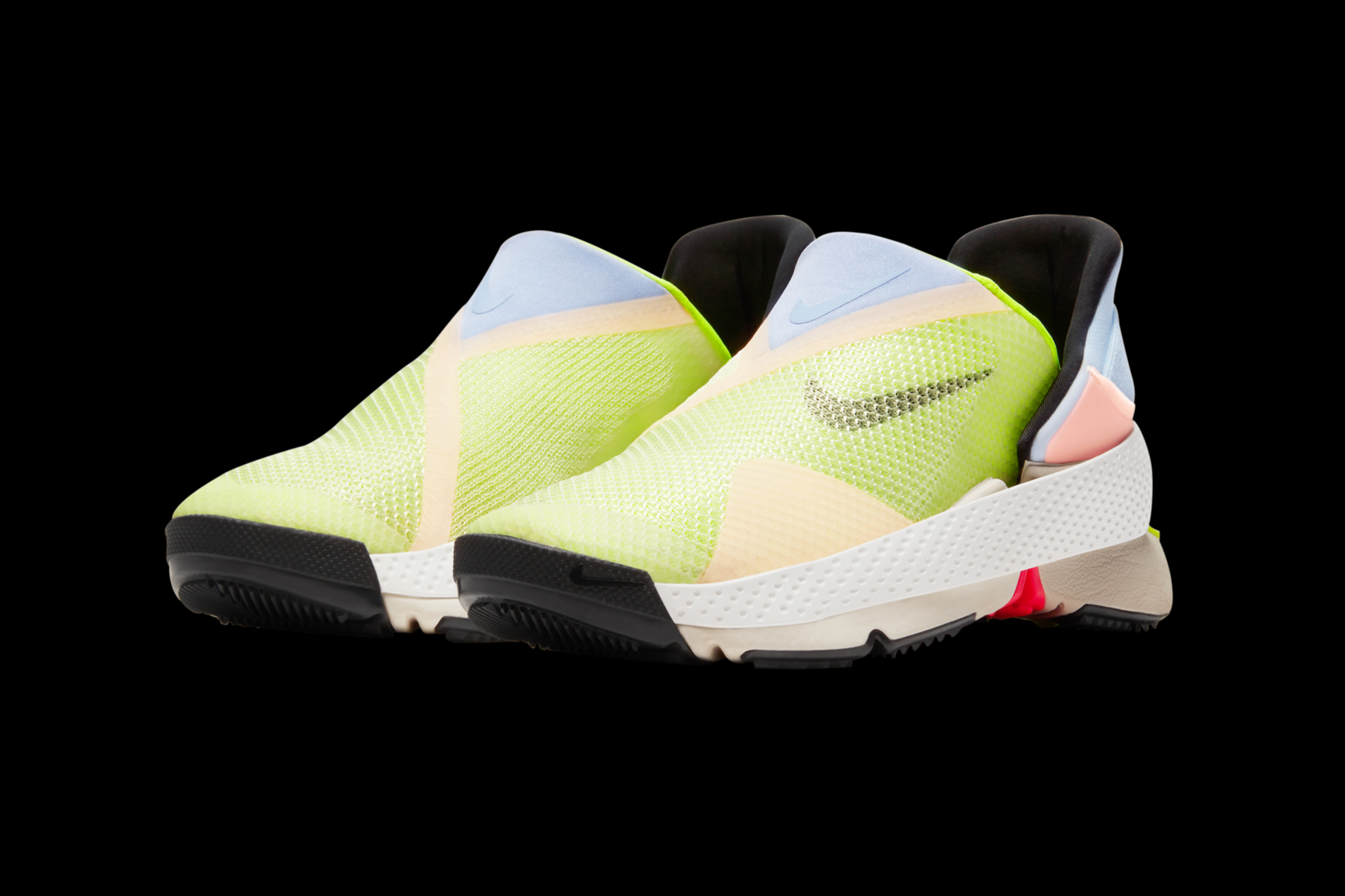 کفش نایکی گو فلای ایز / Nike Go FlyEase مدل سبز از نمای جلو سمت چپ