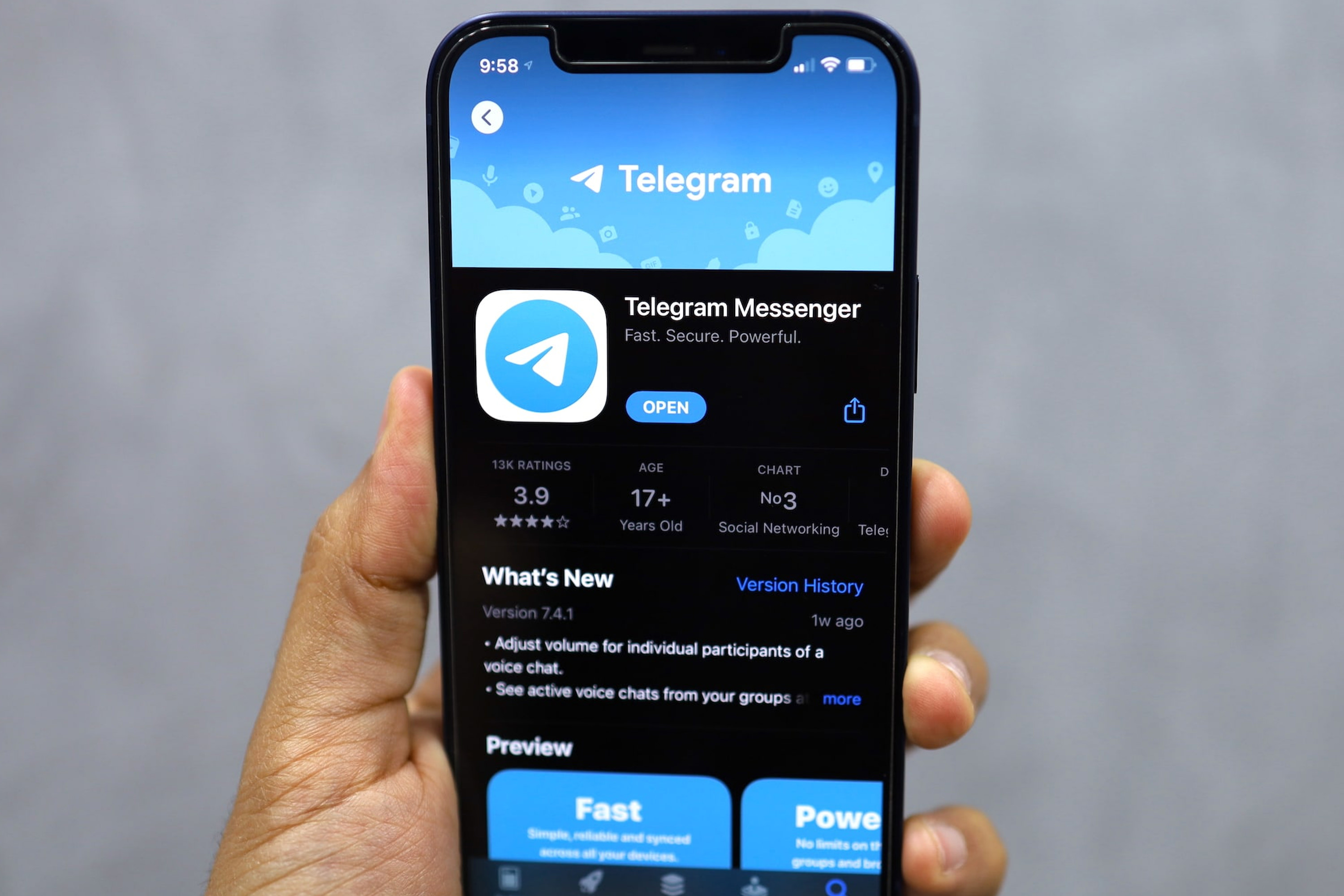 تلگرام میزبان قابلیت حذف خودکار پیام و گروه‌های Broadcast شد