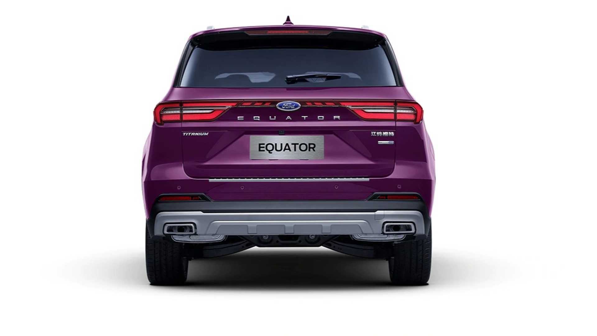 نمای عقب شاسی بلند فورد اکویتور / Ford Equator SUV رنگ بنفش